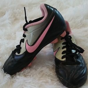 Toddler Girl Nike Cleats